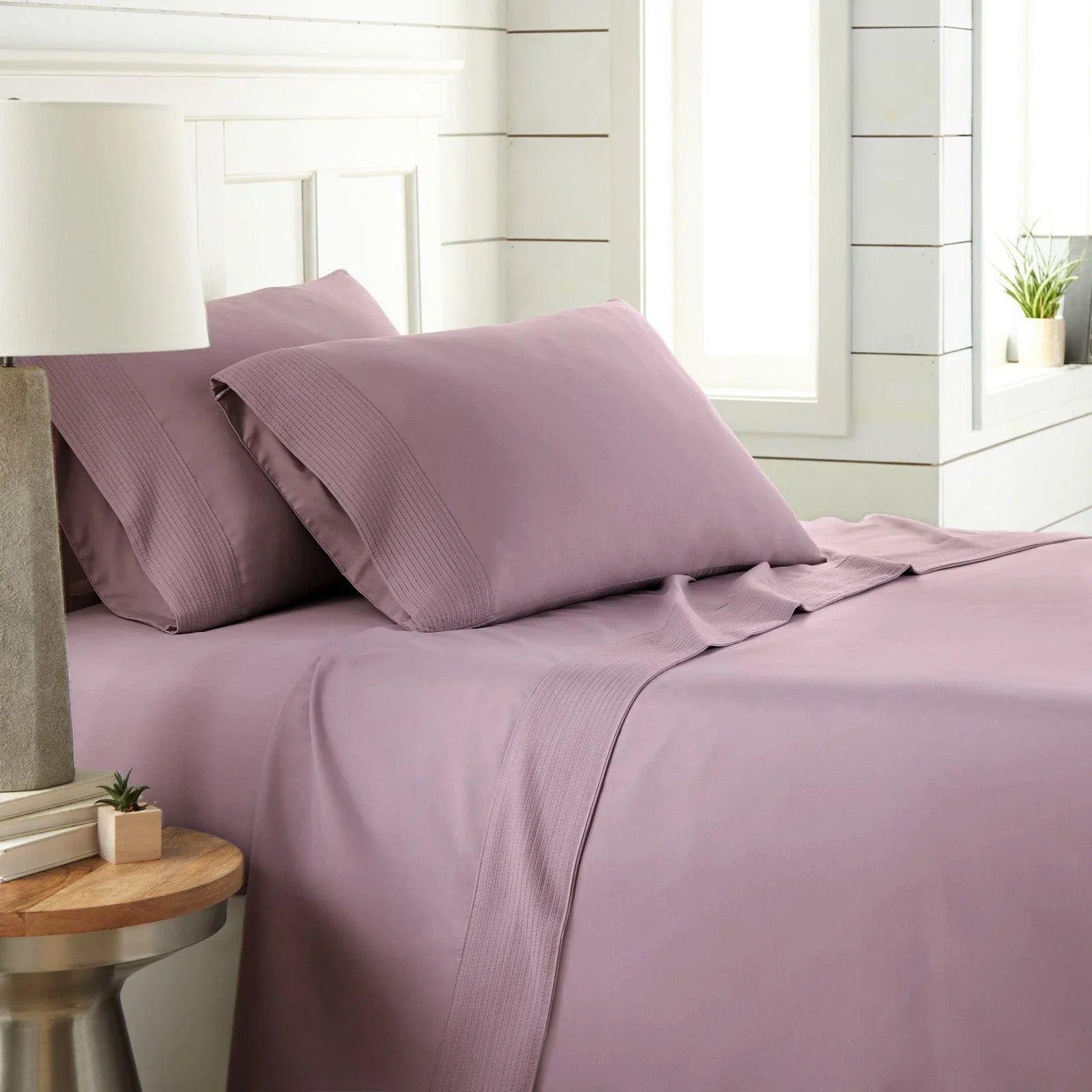 Pintuck Luxe Microfiber 4 Piece Sheet Set, Lavender