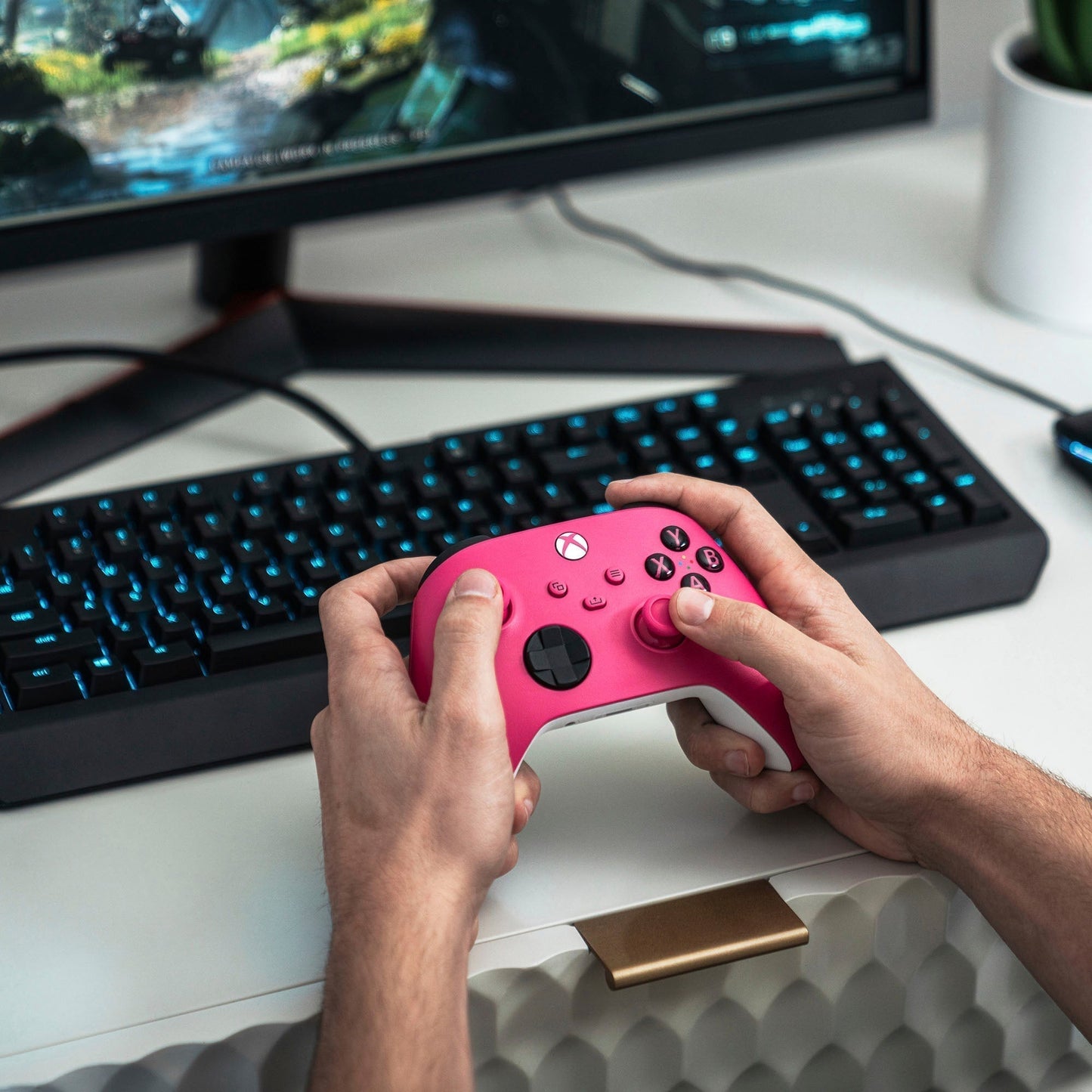 Xbox Wireless Controller, Deep Pink