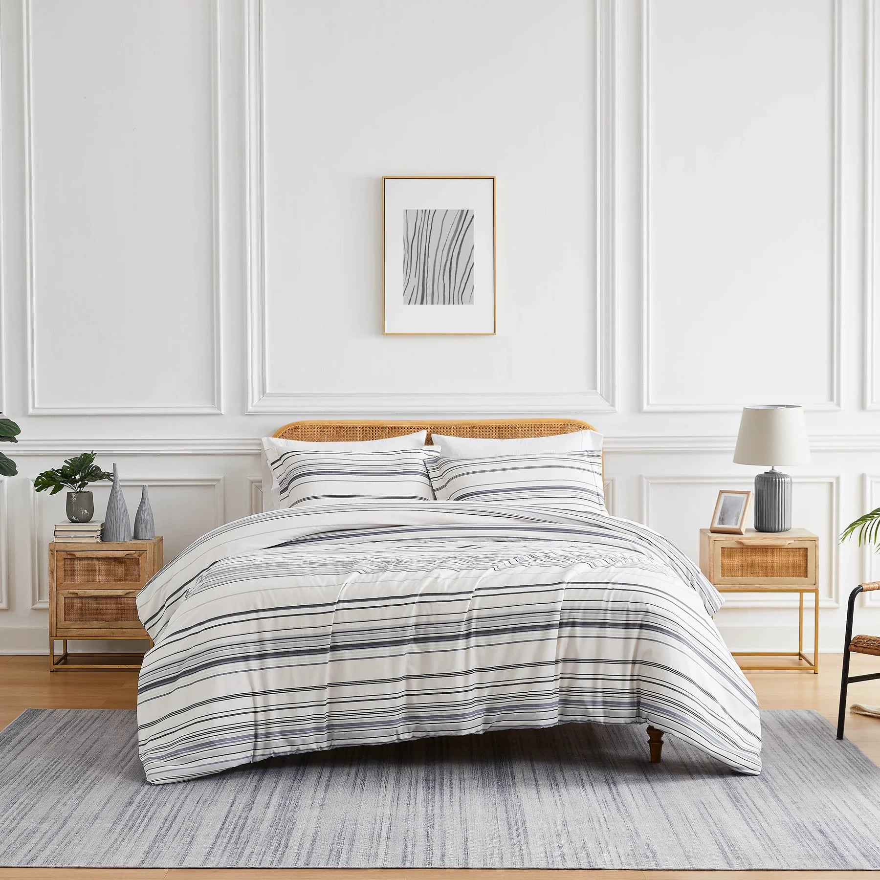 Preppy Stripes Reversible Comforter Set, Grey